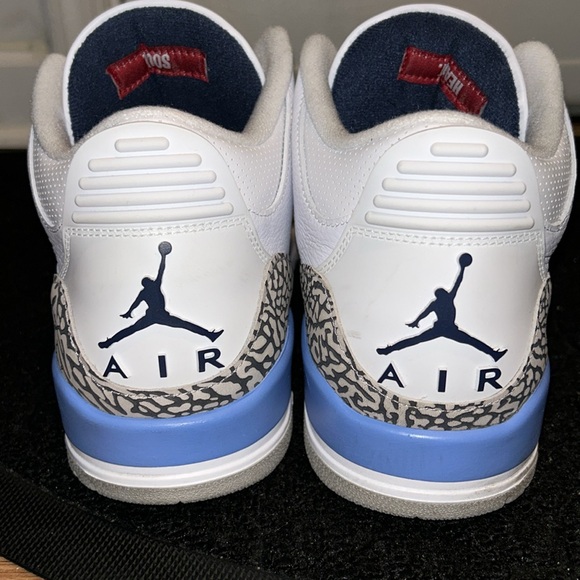 Mens AIR JORDAN 3 RETRO “UNC” - Picture 6 of 7